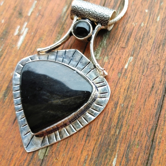 Black Onyx Pendant Necklace in Sterling Silver Overlay (2 1/2") - Picture 3 of 8